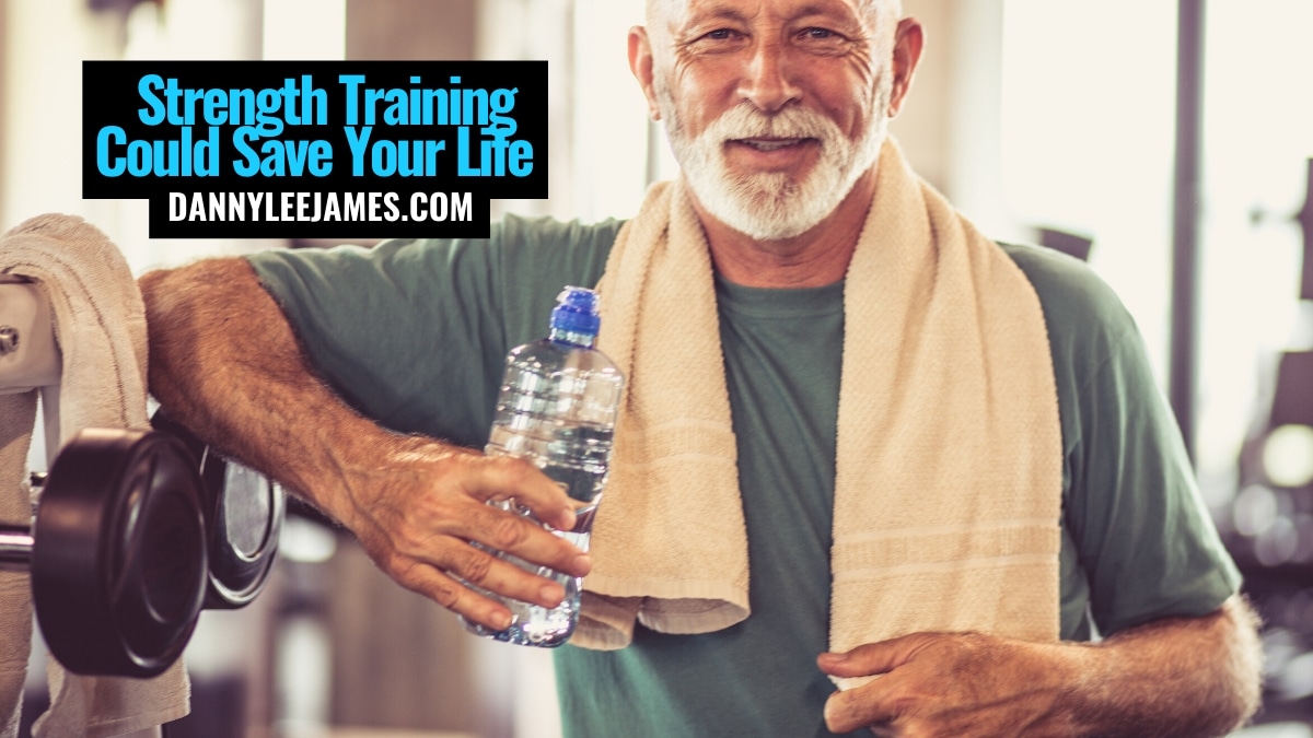 strength training older man smiling in gym with good heart health achieved without aerobic exercise